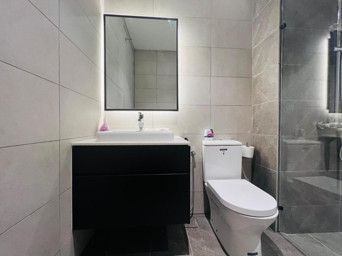 The Axon Suites Bukit Bintang By Cozy Stay Куала Лумпур Екстериор снимка